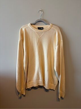 Croft & Barrow Men’s Crewneck Sweater in Light Cream/ Pastel Yellow